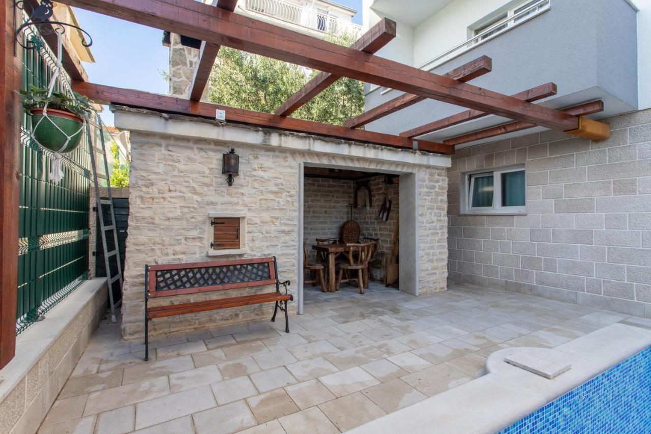 פודסטראנה Villa Padre מראה חיצוני תמונה